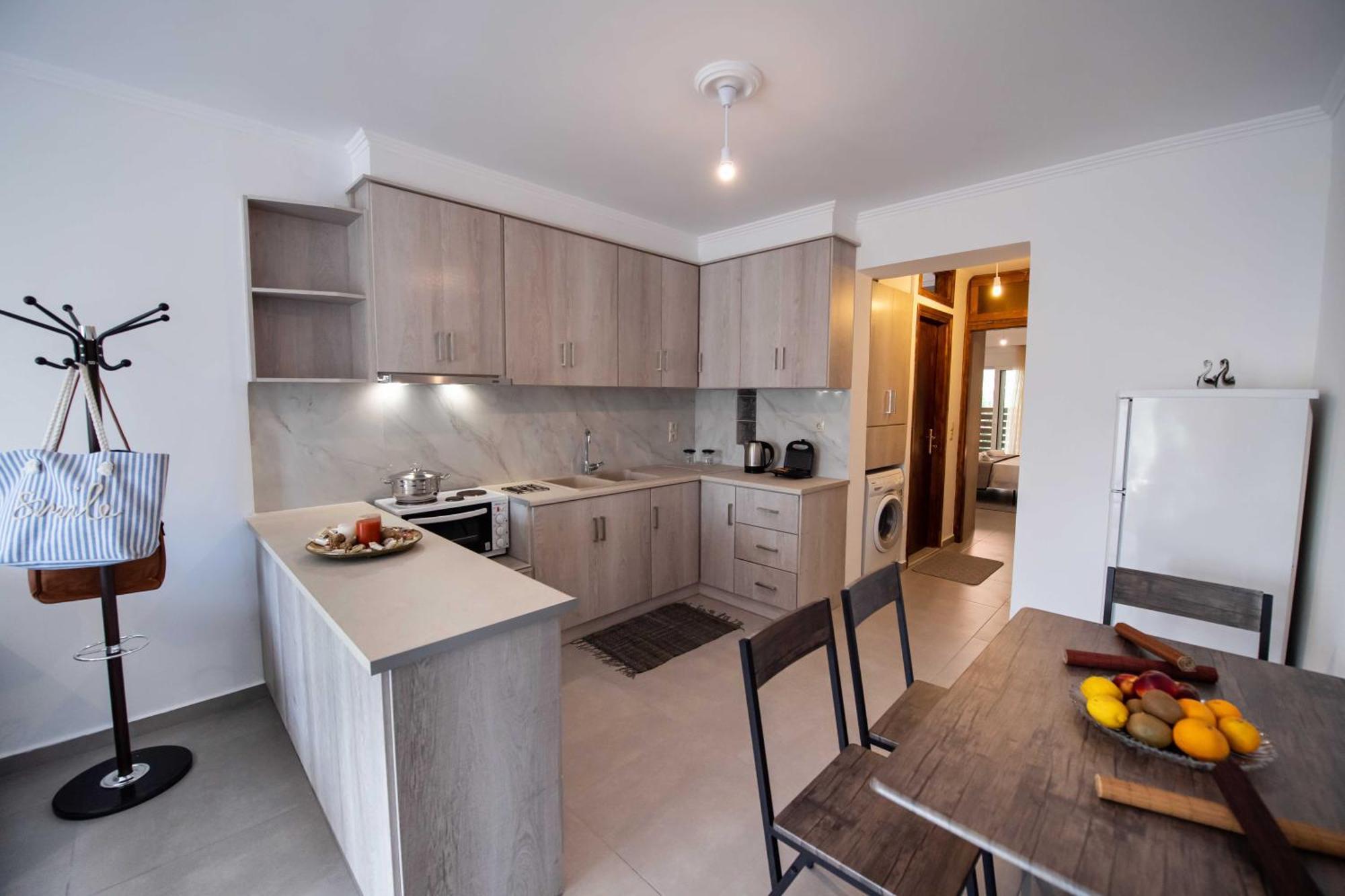 F City Apartments Λευκάδα Εξωτερικό φωτογραφία