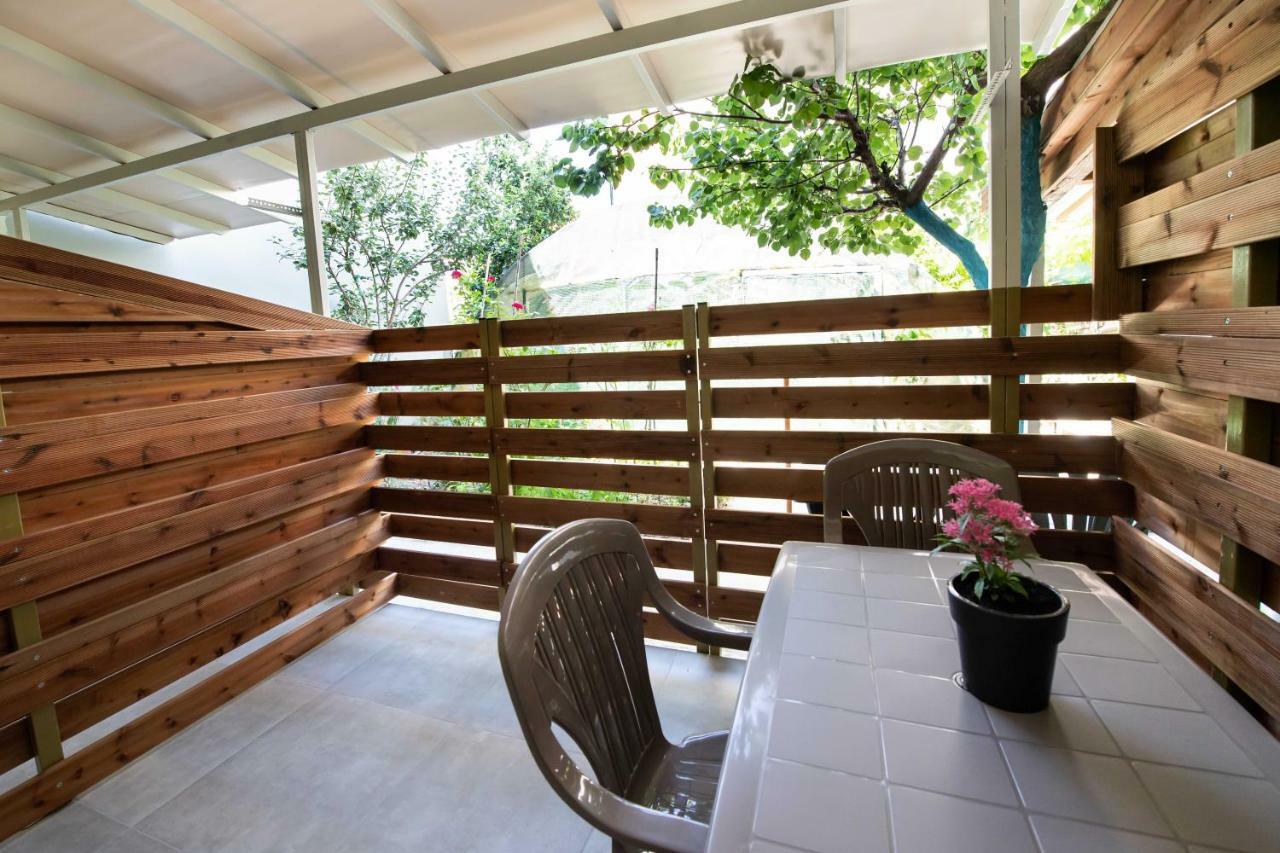 F City Apartments Λευκάδα Εξωτερικό φωτογραφία